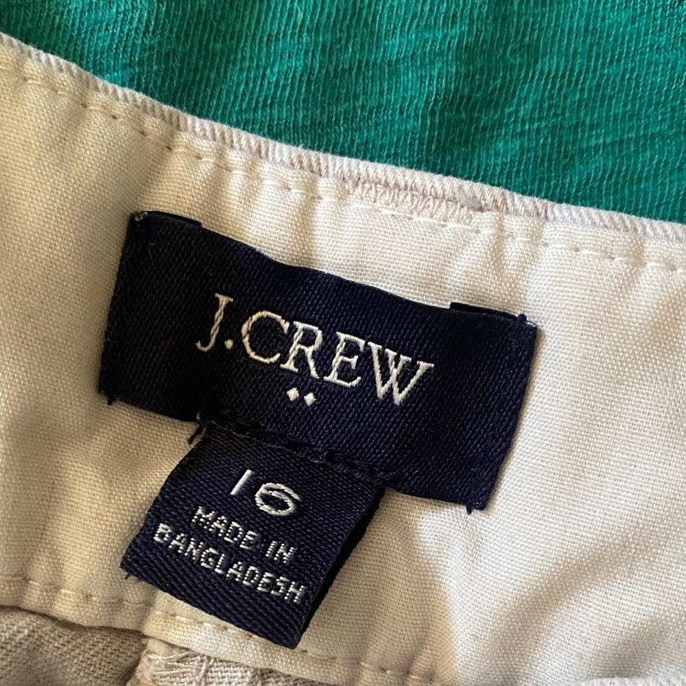 Vacay Bundle shirts and shorts - Picture 6 of 6